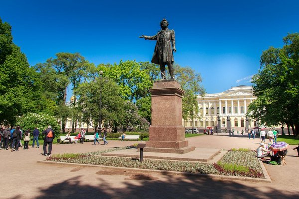Discover Exciting Interactive Workshops Unveiling the History of British Shipbuilding: A Visitor's Guide